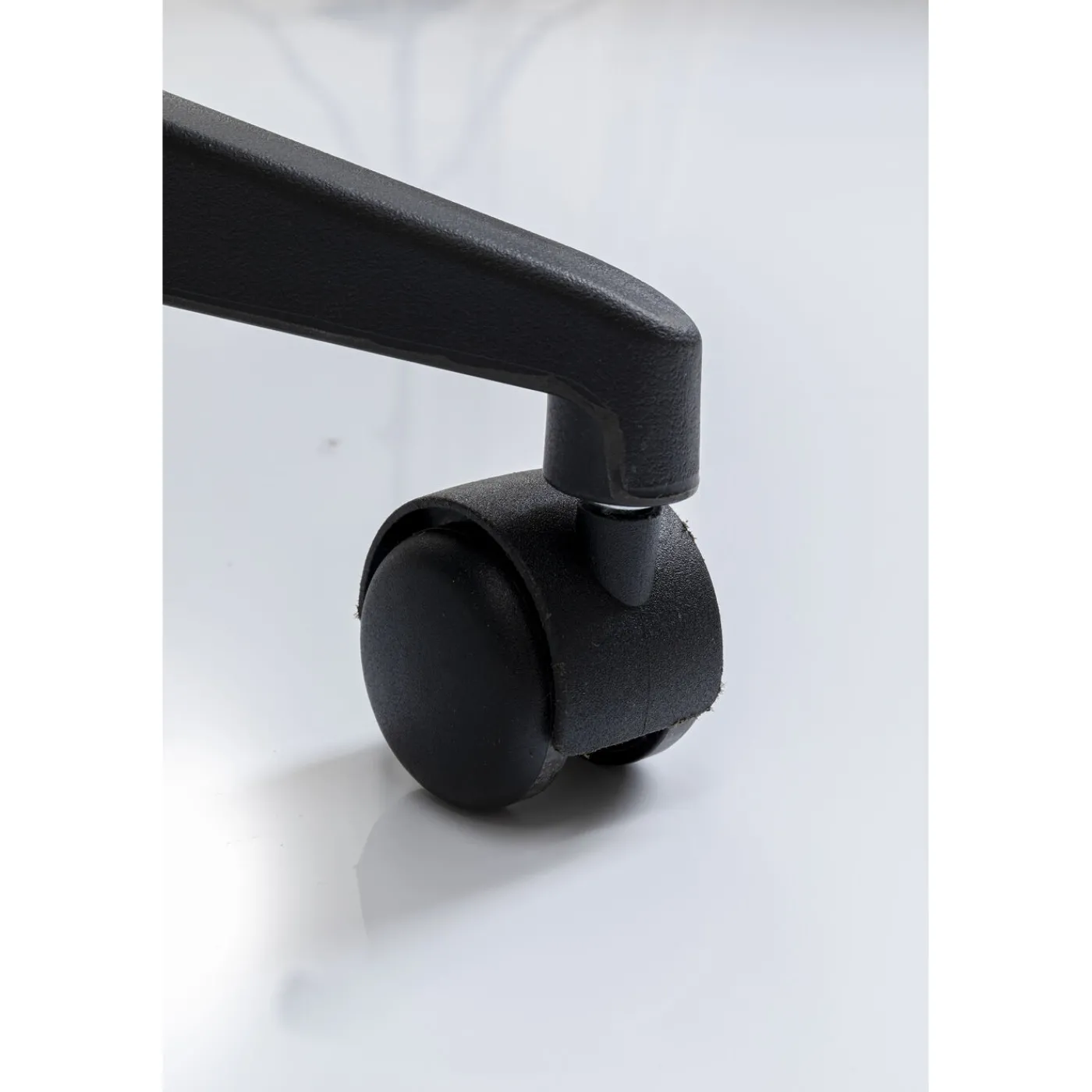 KARE Design Chaise De Bureau Labora Dossier Bas Noir