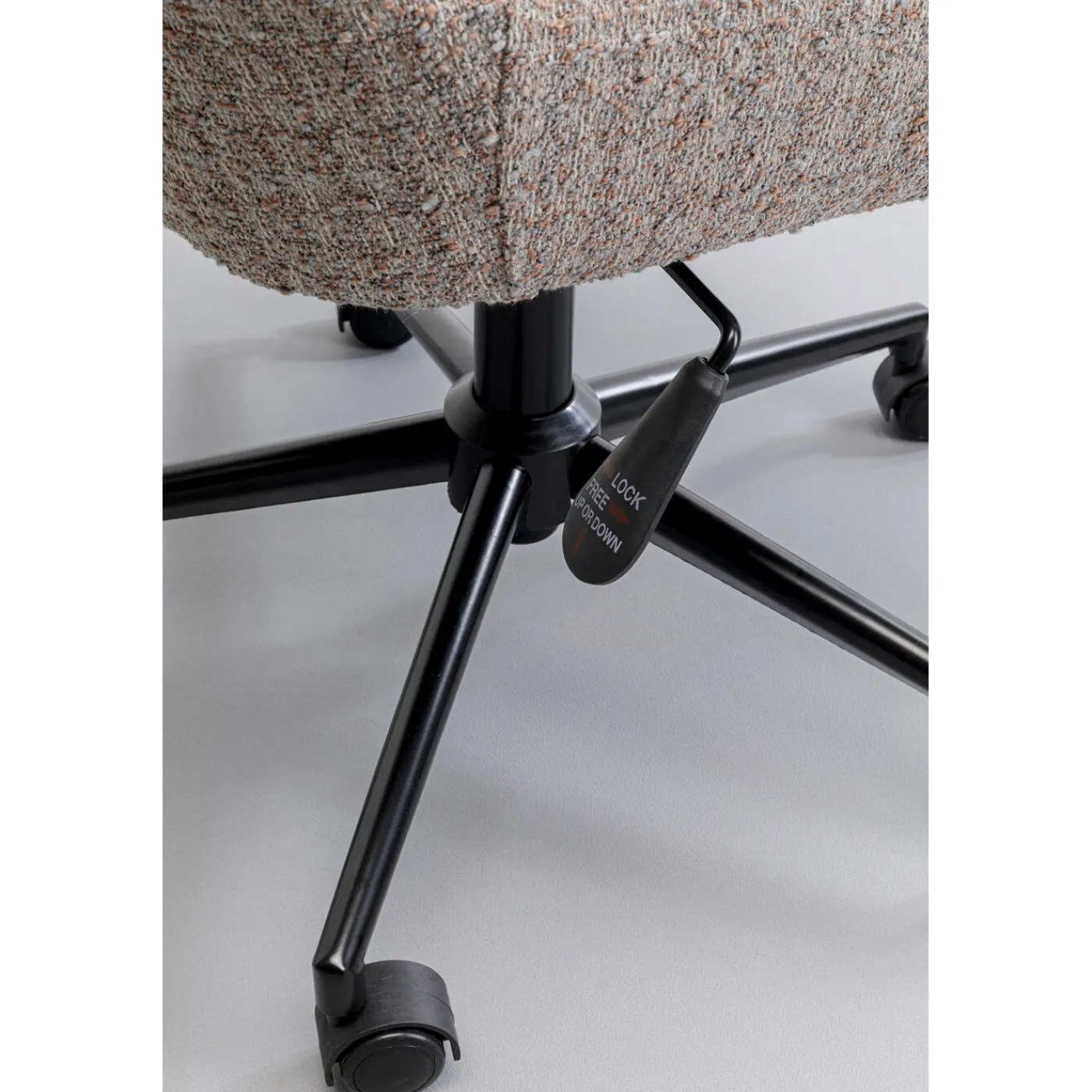 KARE Design Chaise De Bureau Monica Marron