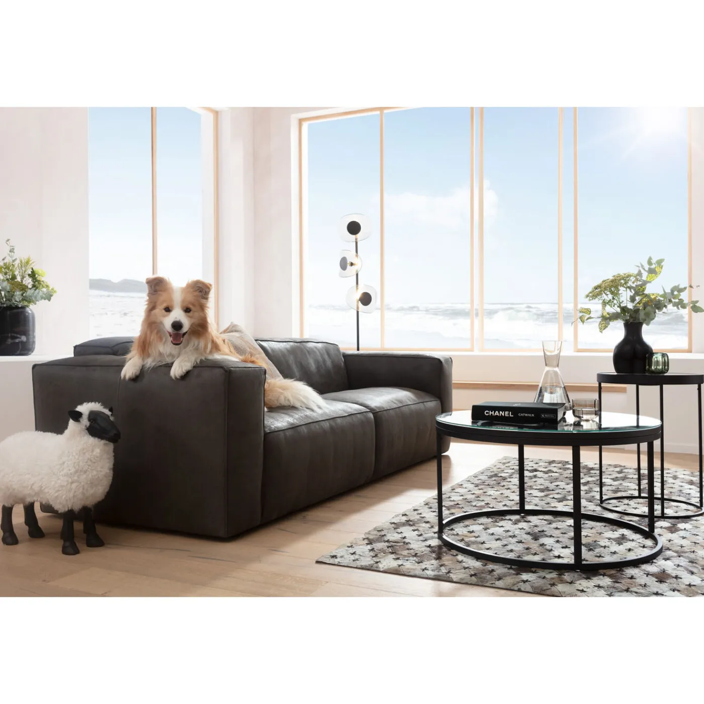 KARE Design Figurine Décorative Bathilde Noir 48Cm