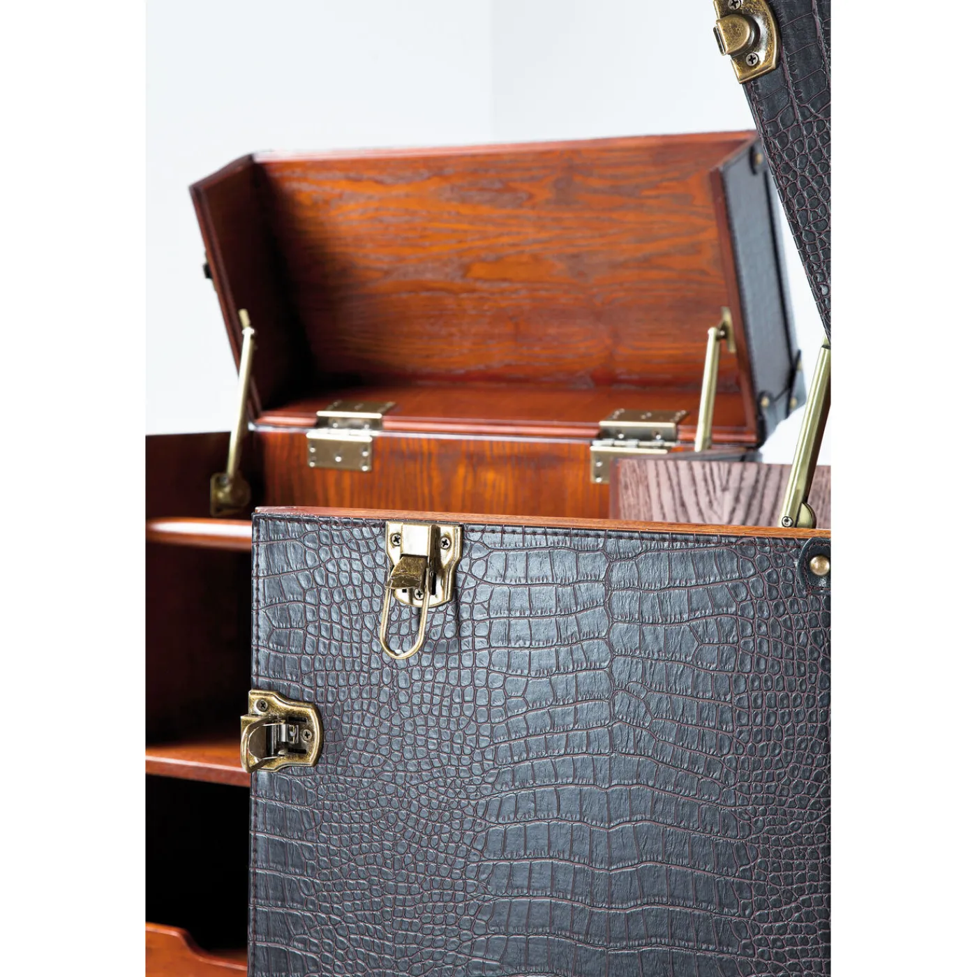 KARE Design Meuble Bar Globetrotter